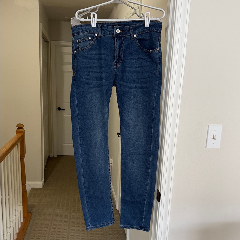 Classic Indigo Straight Jeans for Men